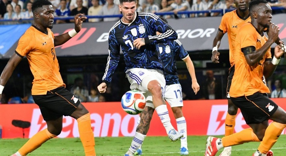 De Paul, tras la goleada argentina: “No venimos a hacer política”