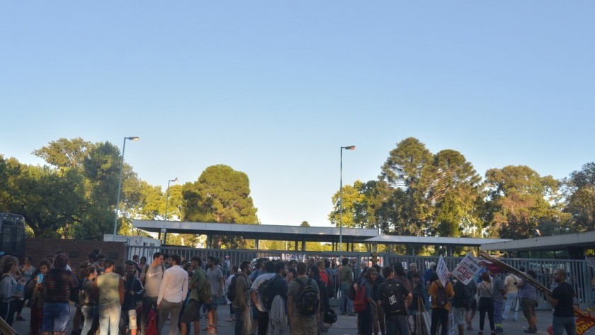 La Justicia frenó el cierre de más de 600 servicios del INTI que había ordenado el Gobierno